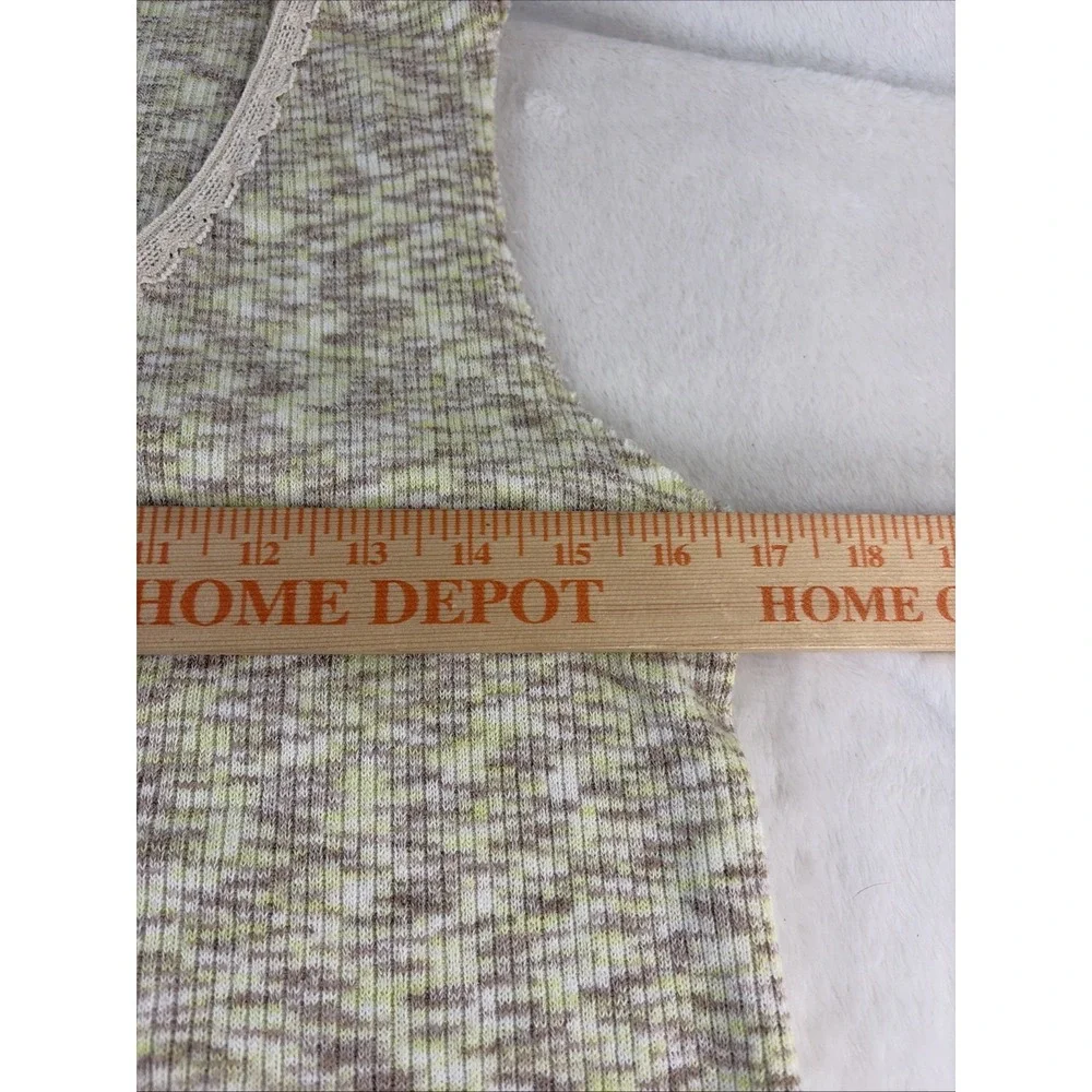 Ava James Variegated Knit Sweater Vest Sleeveless Top Lace Trim Med Soft Girl
